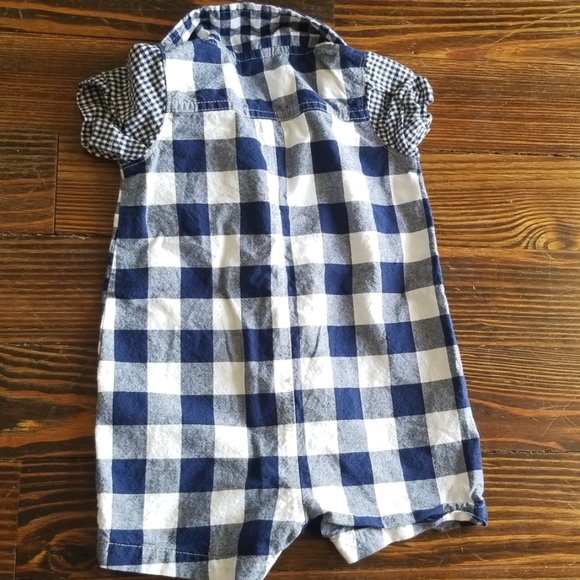 Two Carter's Rompers - Picture 6 of 8